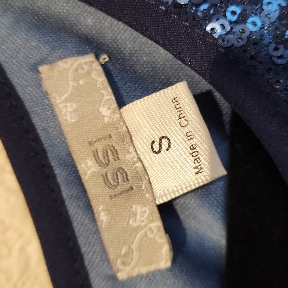 Issi sequence dress: Small - Picture 3 of 6